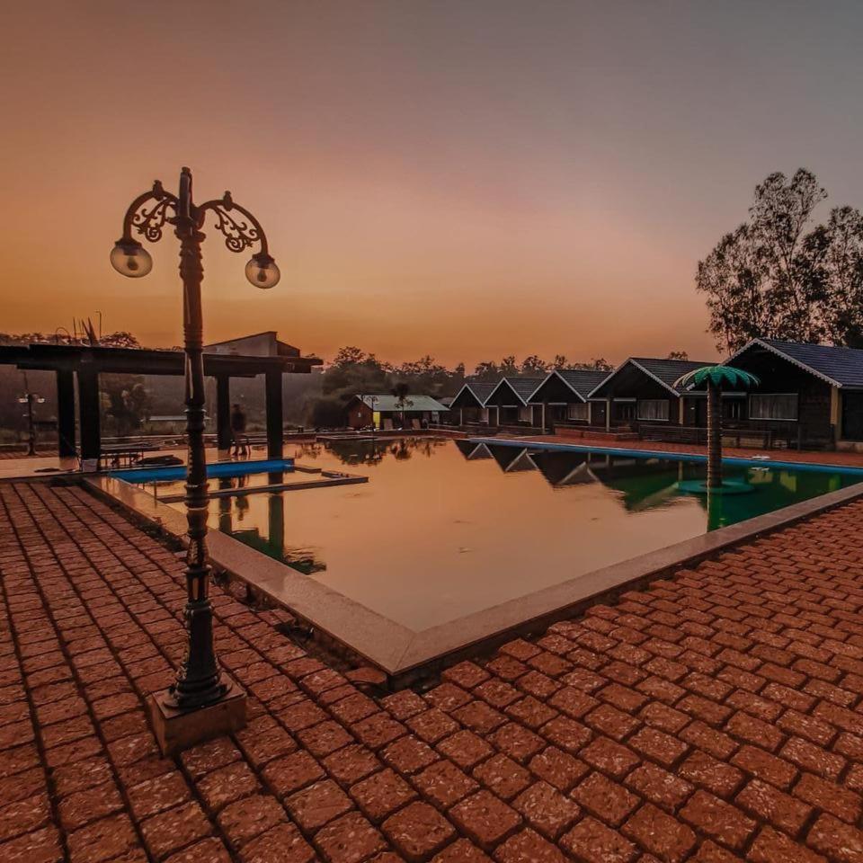 Kings Resort Dandeli Exterior foto